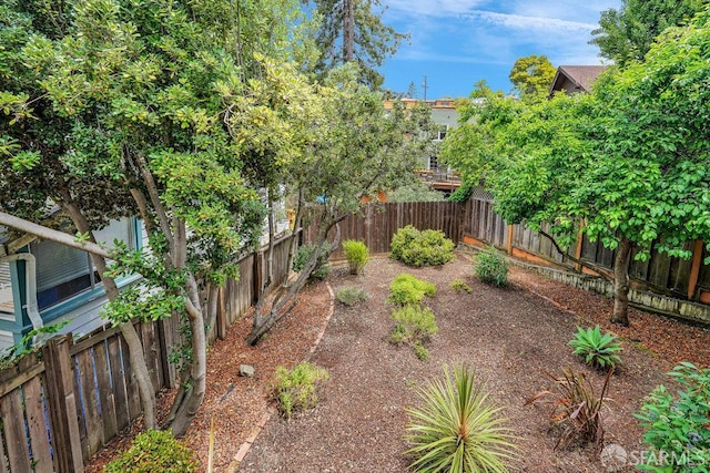 3779 Park Boulevard Way, Oakland, CA 94610 - view of fenced backyard