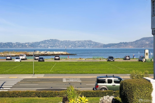 property view of mountains featuring a water view