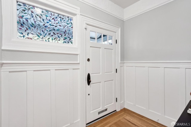 entryway featuring light wood-type flooring