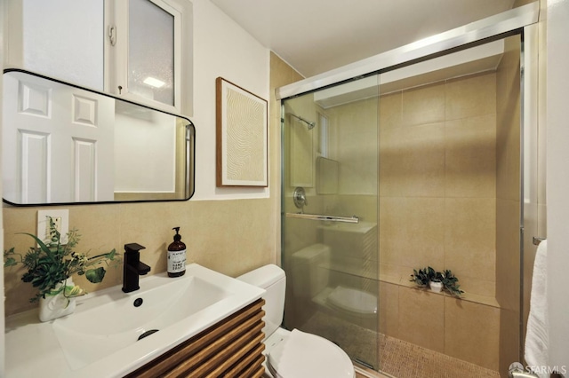 67 Rome St, San Francisco, CA 94112 - full bath with a shower stall and vanity