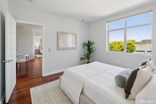 451 Kansas St Unit 428, San Francisco, CA 94107 - bedroom with dark wood-style floors