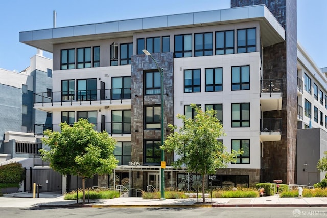 1605 Riviera Ave Unit 608, Walnut Creek, CA 94596 - view of apartment building / complex