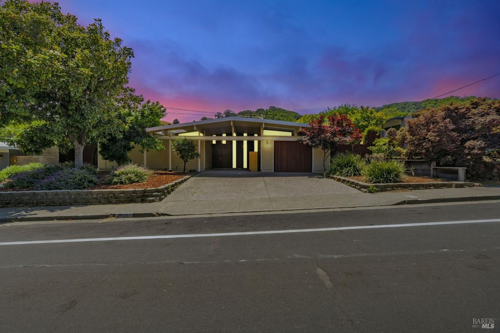 915 Del Ganado Rd, San Rafael, CA 94030 - view of front of home with concrete driveway