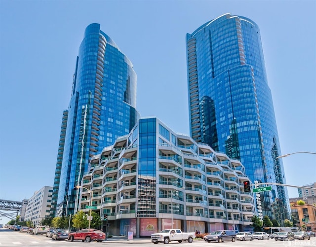 333 Beale St Unit 4E, San Francisco, CA 94105 - view of building exterior with a view of city