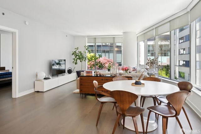 333 Beale St Unit 4E, San Francisco, CA 94105 - dining space with wood finished floors and baseboards