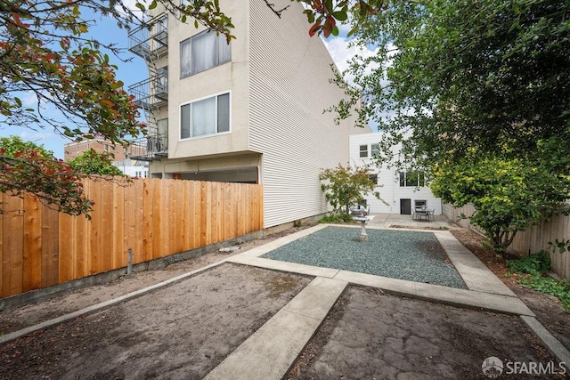 57 Masonic Ave, San Francisco, CA 94118 - back of property with a fenced backyard