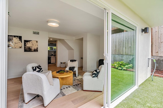 115 Gladeview Way, San Francisco, CA 94131 - sitting room featuring wood finished floors and baseboards