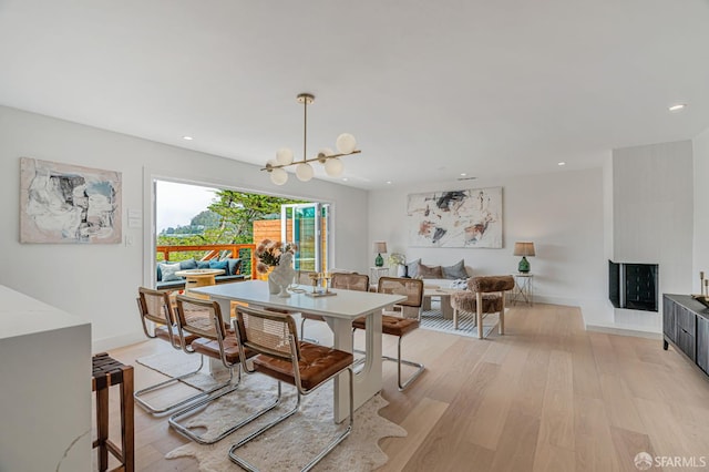 115 Gladeview Way, San Francisco, CA 94131 - dining room with a chandelier, light wood-type flooring, recessed lighting, and baseboards
