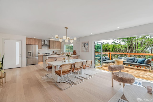 115 Gladeview Way, San Francisco, CA 94131 - dining room with light wood-style floors, a chandelier, and recessed lighting