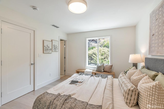 115 Gladeview Way, San Francisco, CA 94131 - bedroom with light wood-type flooring and baseboards