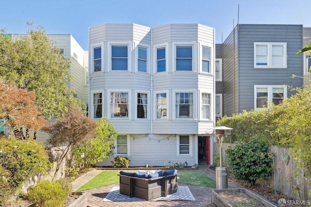 1930 Grove St Unit 4, San Francisco, CA 94117 - back of property featuring outdoor lounge area and a patio area