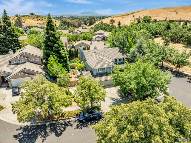 2035 Kirkwood Ct, Fairfield, CA 94534 - aerial view of residential area featuring mountains