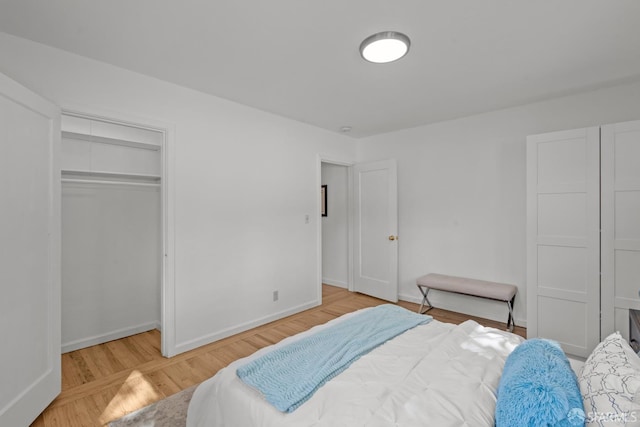 532 Vista Ct, Millbrae, CA 94030 - bedroom with light wood-style floors and a closet