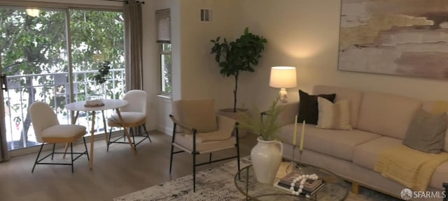 600 Chestnut St Unit 211, San Francisco, CA 94133 - photo 1