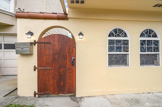 view of property entrance