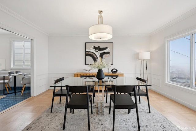 1867 15th Ave, San Francisco, CA 94122 - dining space featuring ornamental molding