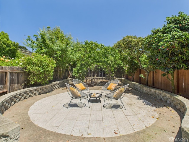 65 Danton St, San Francisco, CA 94112 - fenced backyard featuring a patio area