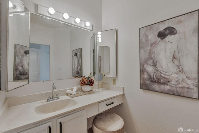 605 Carolina St, San Francisco, CA 94107 - bathroom with vanity
