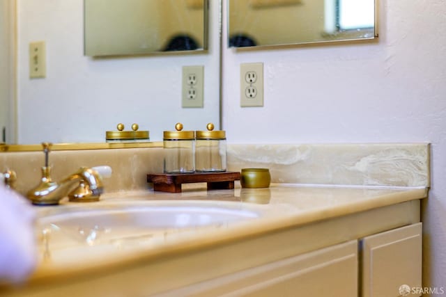 bathroom view of vanity
