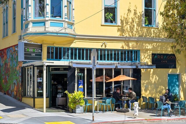30 Lloyd St, San Francisco, CA 94117 - view of building exterior