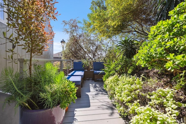 exterior space with outdoor lounge area