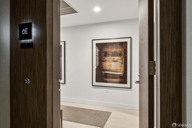 338 Main St Unit 6E, San Francisco, CA 94105 - corridor featuring baseboards
