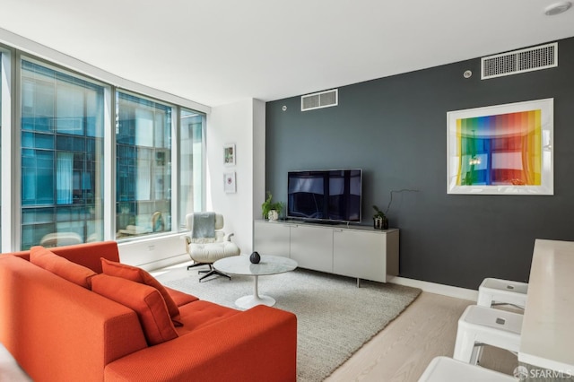 338 Main St Unit 6E, San Francisco, CA 94105 - living area with wood finished floors and baseboards