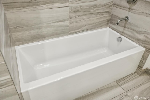 338 Main St Unit 6E, San Francisco, CA 94105 - full bath featuring a tub to relax in