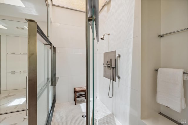 83 Mount Tiburon Rd, Tiburon, CA 94920 - bathroom with a tile shower