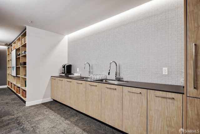 1300 22nd St Unit 220, San Francisco, CA 94107 - bar with a sink and backsplash