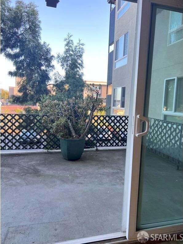 800 N Delaware St Unit 203, San Mateo, CA 94401 - view of patio