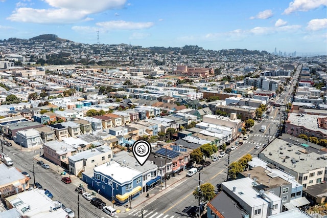 bird's eye view with a view of city