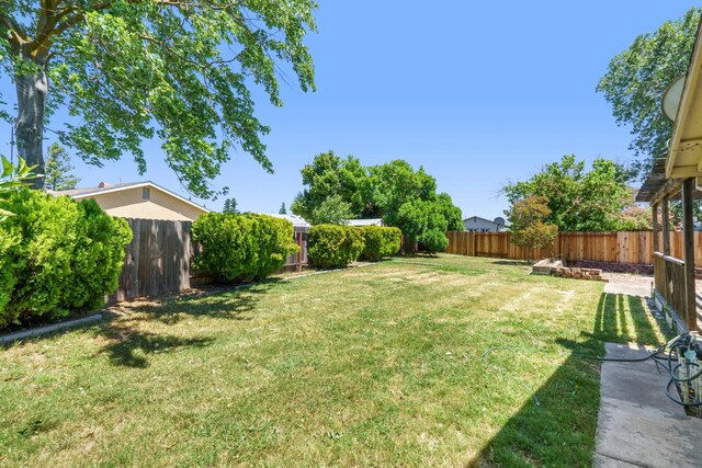 8467 Country Greens Ct, Sacramento, CA 95828 - photo 29