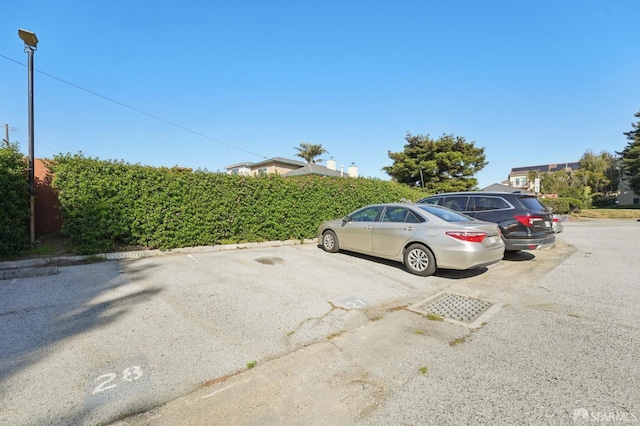 920 Mission Rd Unit 15, South San Francisco, CA 94080 - view of uncovered parking lot