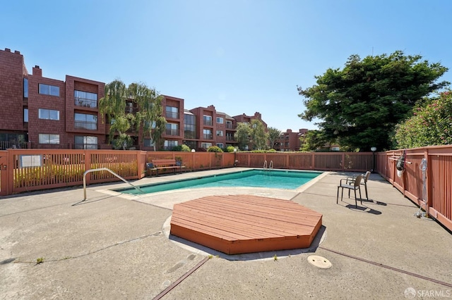 920 Mission Rd Unit 15, South San Francisco, CA 94080 - community pool featuring a patio area