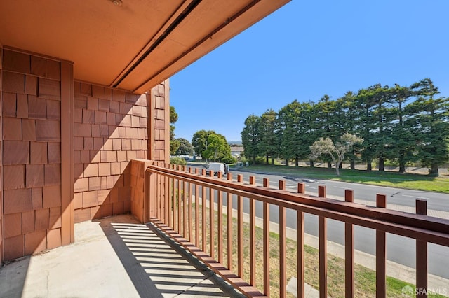 920 Mission Rd Unit 15, South San Francisco, CA 94080 - view of balcony