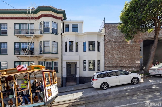 1029 Jackson St Unit 1031, San Francisco, CA 94133 - view of front of home featuring brick siding