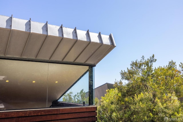 6353 Skyline Blvd, Oakland, CA 94611 - exterior view
