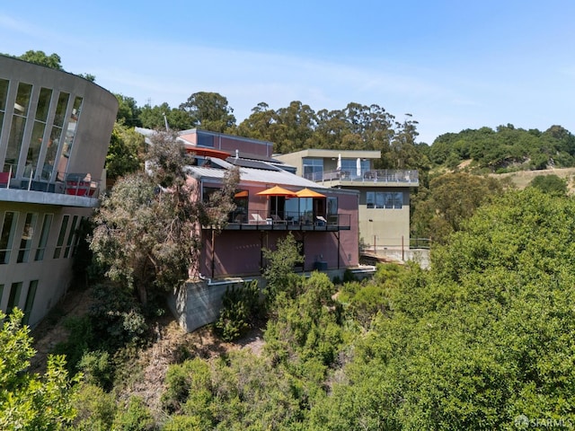 6353 Skyline Blvd, Oakland, CA 94611 - view of rear view of property