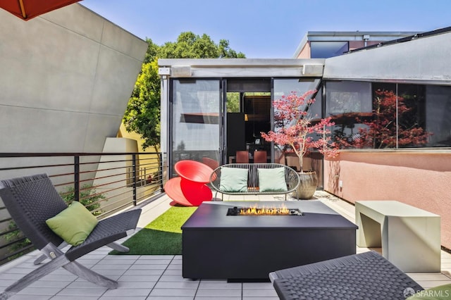 6353 Skyline Blvd, Oakland, CA 94611 - view of patio with a fire pit
