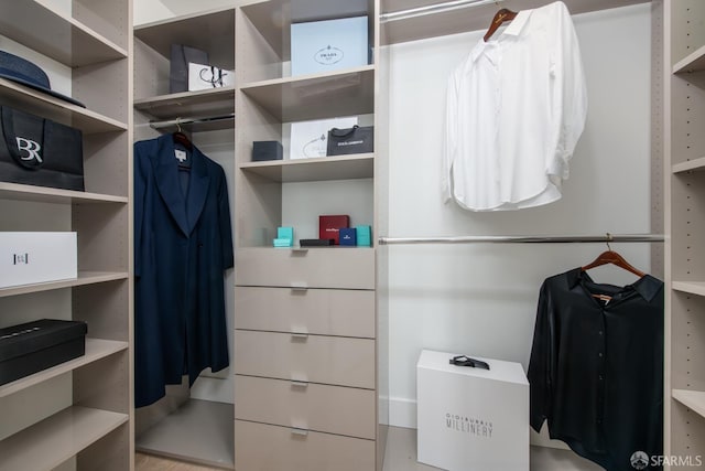 201 Folsom St Unit 38E, San Francisco, CA 94105 - view of walk in closet