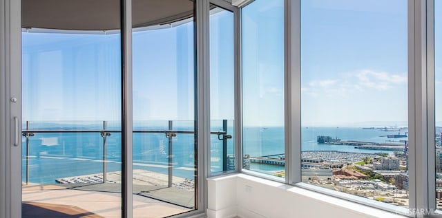 201 Folsom St Unit 38E, San Francisco, CA 94105 - unfurnished sunroom with a water view