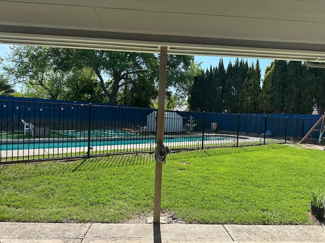 6517 Filaree Way, Sacramento, CA 95842 - view of pool