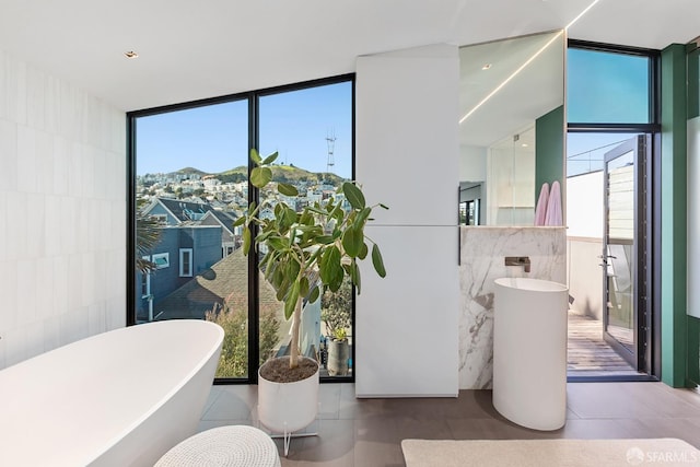 335 Diamond St, San Francisco, CA 94114 - photo 56
