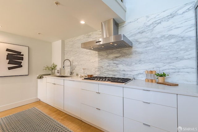 Listing photo 3 for 415 Bryant St Unit 8, San Francisco CA 94107