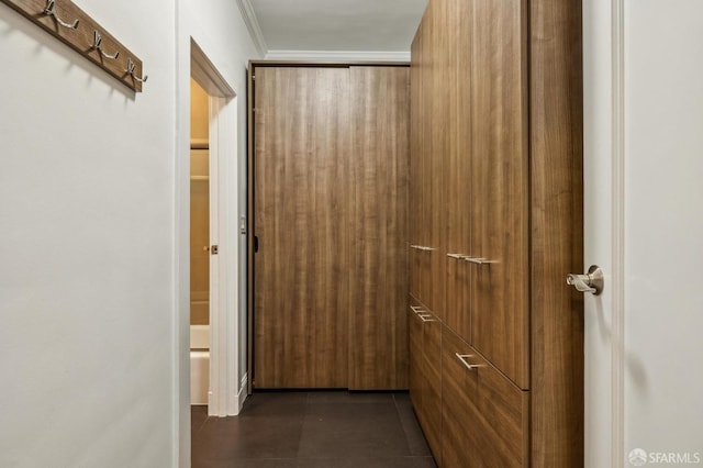 735 Geary St Unit 102, San Francisco, CA 94109 - corridor featuring ornamental molding