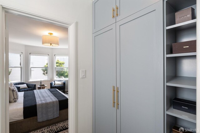 1347 Green St, San Francisco, CA 94109 - view of closet