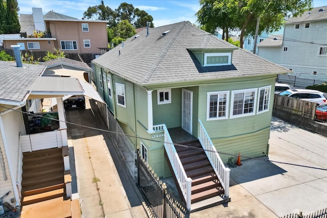 2486 26th Ave, Oakland, CA 94601 - view of front facade featuring stairs