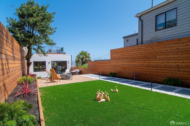 view of yard with a patio area