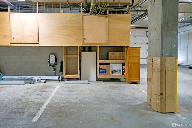 misc room featuring concrete floors